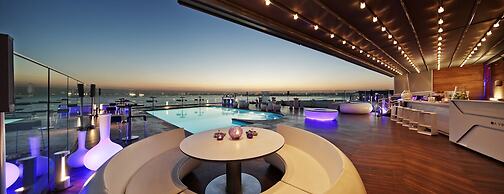 Doubletree by Hilton Istanbul Moda