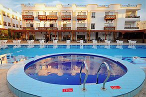 Falcon Naama Star Hotel
