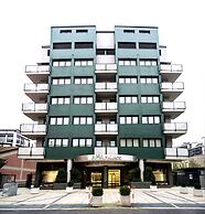 Acca Palace Hotel