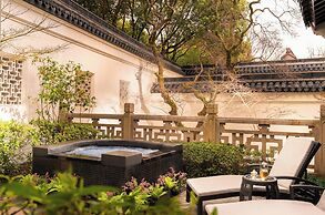 Four Seasons Hotel Hangzhou at West Lake