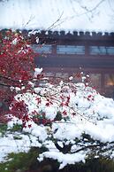 Four Seasons Hotel Hangzhou at West Lake