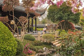 Four Seasons Hotel Hangzhou at West Lake