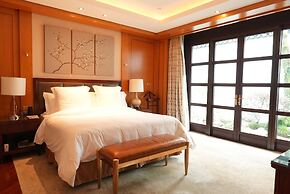 Four Seasons Hotel Hangzhou at West Lake
