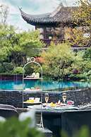 Four Seasons Hotel Hangzhou at West Lake