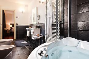 Al Tezzon Hotel