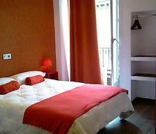 Hostal Abril
