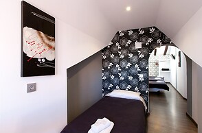 Hostal Abril
