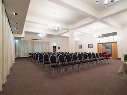 The Albany Hotel