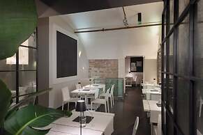 GombitHotel
