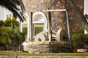 Alexander Beach Hotel & Village Resort