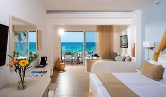 Alexander Beach Hotel & Village Resort