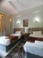 Rezeiky Hotel And Camp Luxor