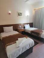 Rezeiky Hotel And Camp Luxor
