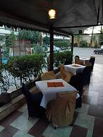 Rezeiky Hotel And Camp Luxor