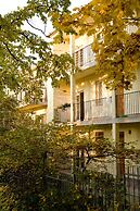 Gold Apartments