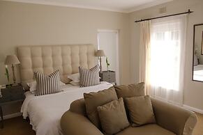 White Lodge Constantia Guest House