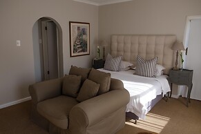 White Lodge Constantia Guest House