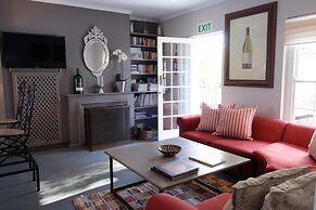 White Lodge Constantia Guest House