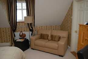 Shores Country House Bed & Breakfast