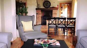 Shores Country House Bed & Breakfast
