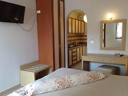 Antonia Apartments
