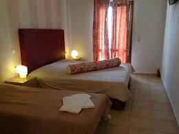 Antonia Apartments