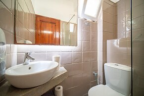 Antonia Apartments