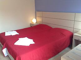 Antonia Apartments