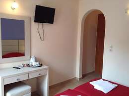 Antonia Apartments