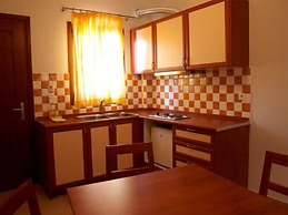 Antonia Apartments