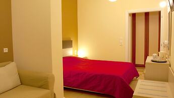 Antonia Apartments