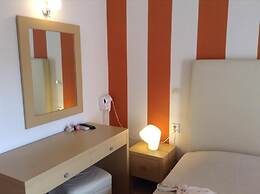 Antonia Apartments