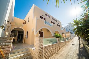 Antonia Apartments