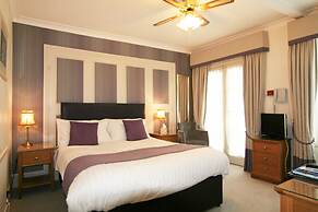 Quayside Hotel