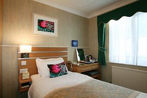 Quayside Hotel