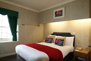 Quayside Hotel