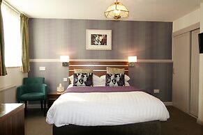Quayside Hotel