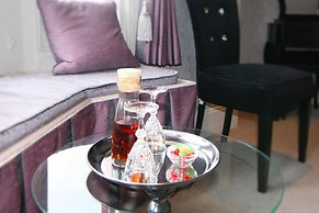 Quayside Hotel