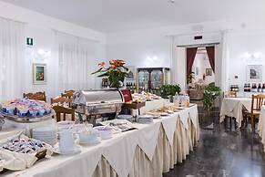 Hotel Astor Victoria