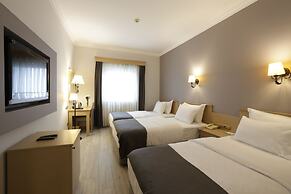 Usta Park Hotel