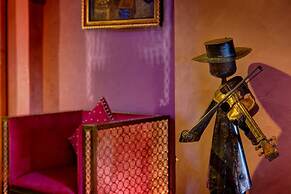 Riad Wow