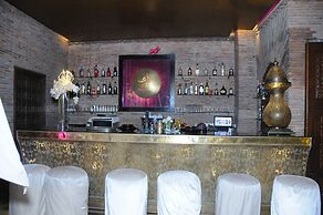 Riad Wow