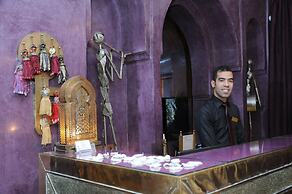 Riad Wow