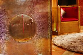 Riad Wow