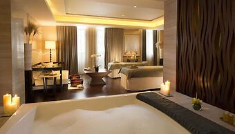 Waldorf Astoria Shanghai on the Bund