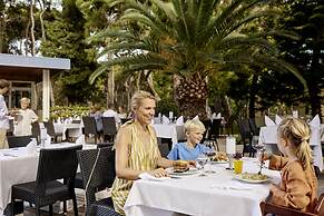 ROBINSON PAMFILYA - All Inclusive