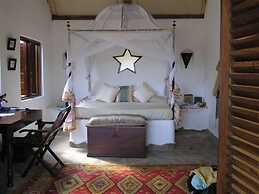 Kinasi Lodge