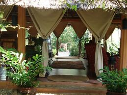 Kinasi Lodge