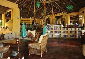 Kinasi Lodge