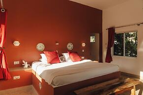 Kinasi Lodge